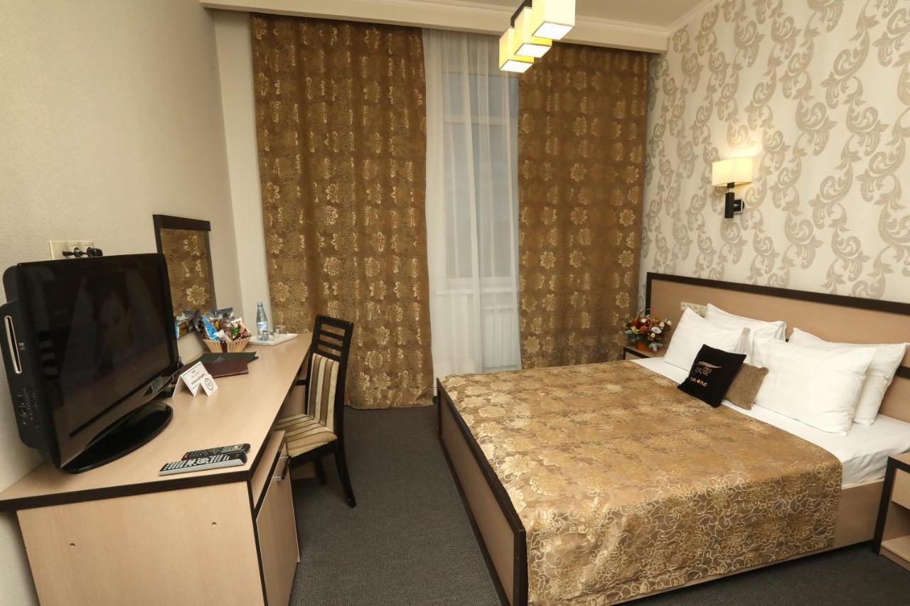 Oasis Hotel Краснодар Экстерьер фото